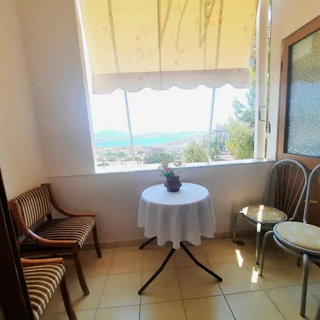 Melard Apartmán Sarandë