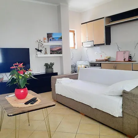 Melard Appartement Sarandë