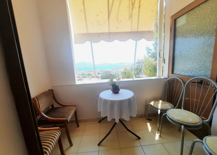 Melard 公寓 Sarandë